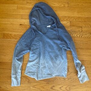 Ombré hoodie crop